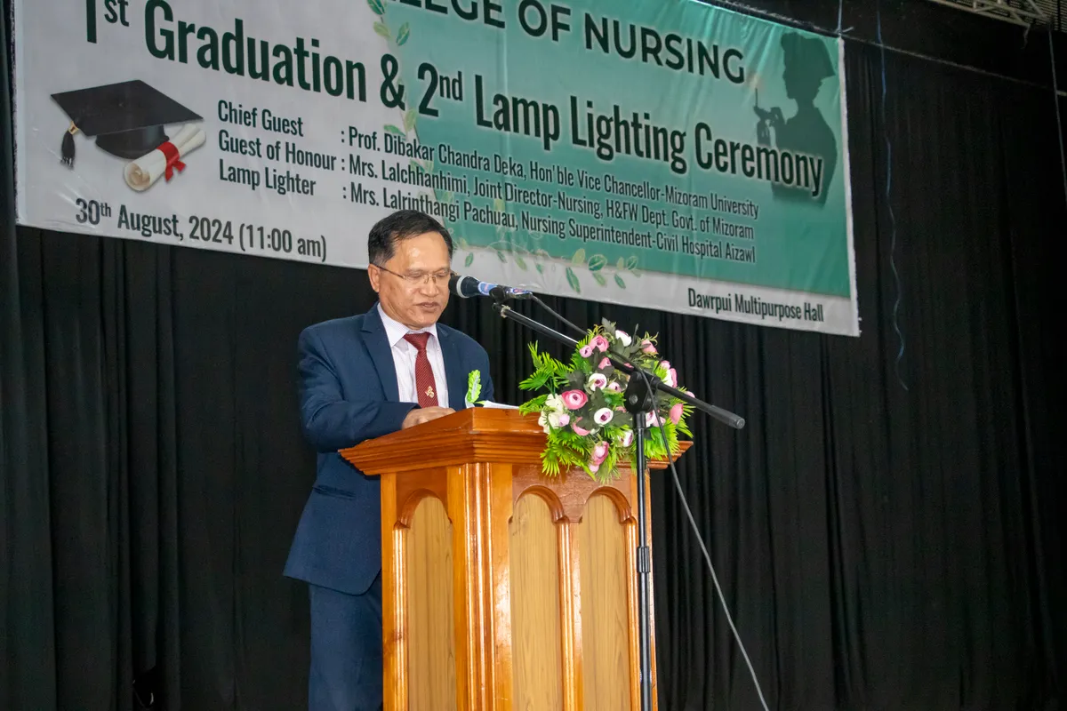 Dr. Zr Thiamsanga, Ex MLA, Adviser BN College of nursing delivering a short speech